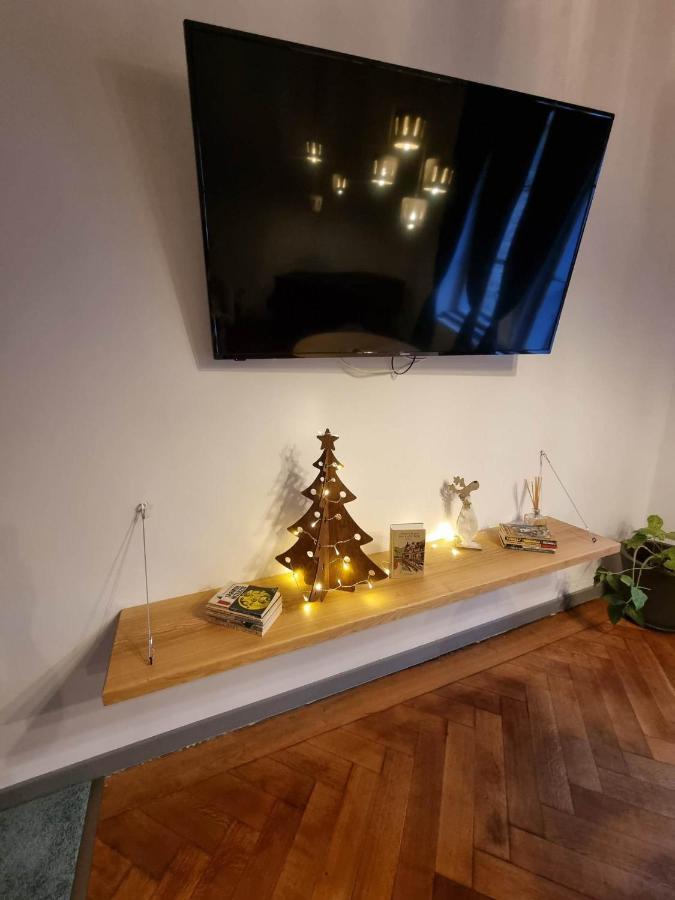 Luminarium Apartment Brasov Luaran gambar